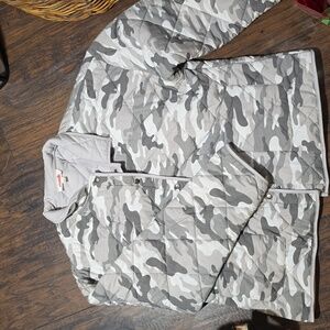 NWOT Mazik Camo quilted boutique jacket